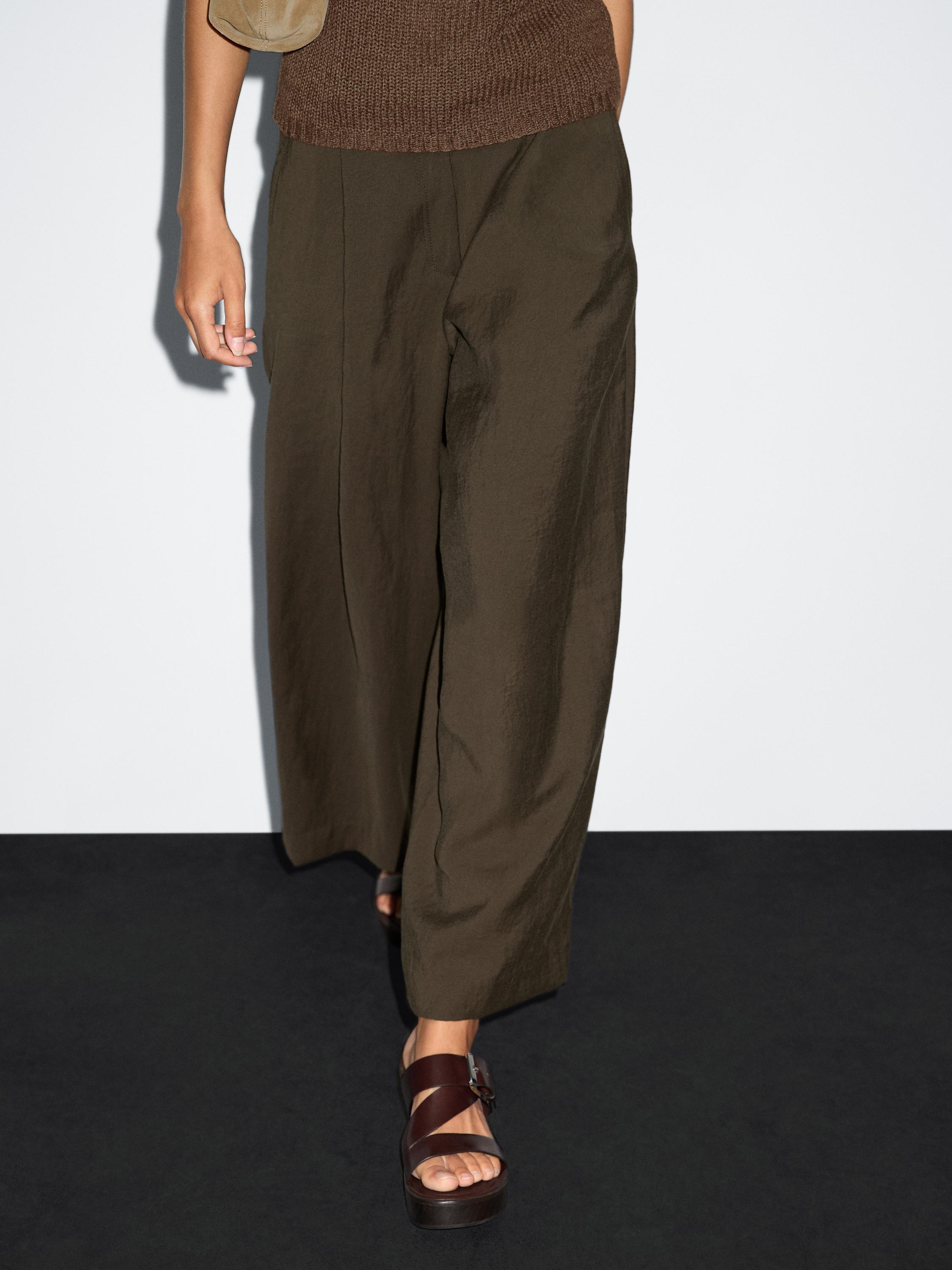 Wide-leg cropped trousers with darts